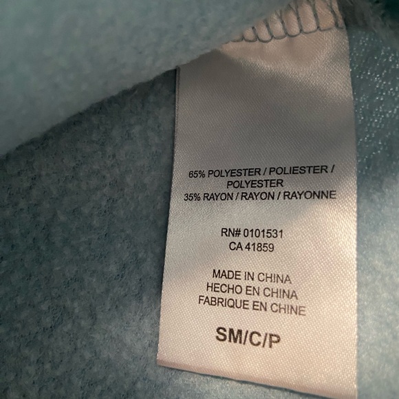 Cropped Sweater - Picture 5 of 5